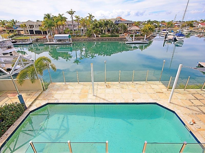 11 Seahaven Court, Raby Bay QLD 4163