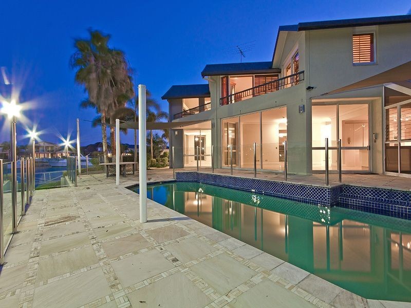 11 Seahaven Court, Raby Bay QLD 4163