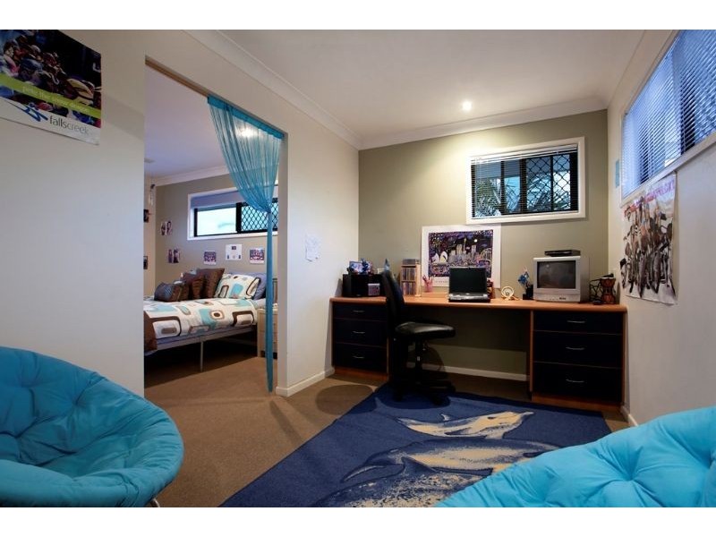 3 Corey Close, Wellington Point QLD 4160