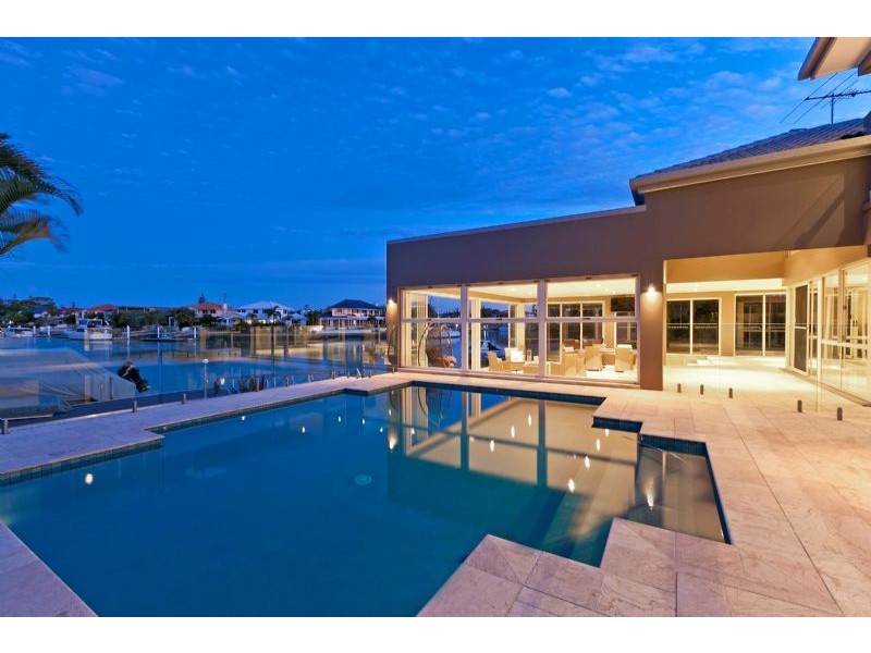 8 Piermont Place, Raby Bay QLD 4163