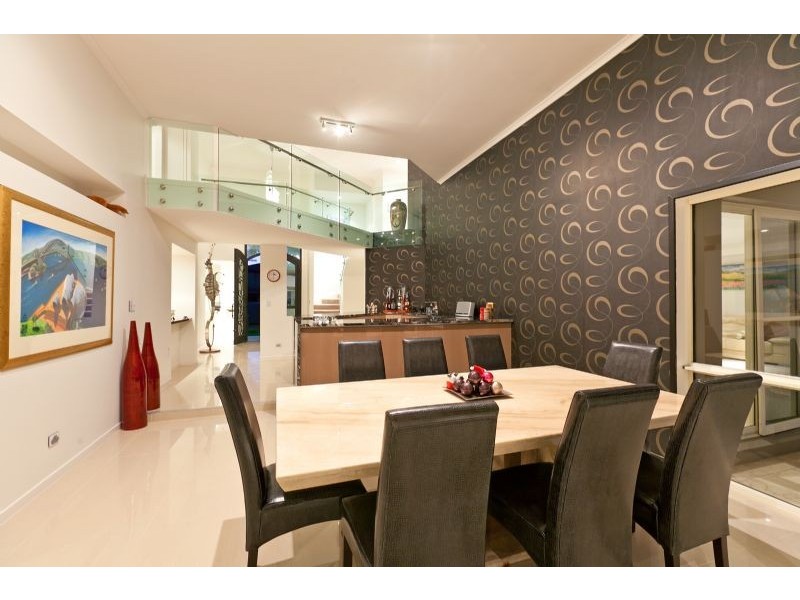 8 Piermont Place, Raby Bay QLD 4163