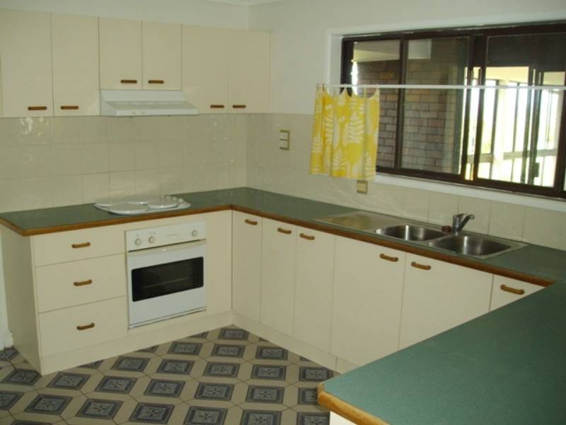 36 Raby Esplanade, Ormiston QLD 4160