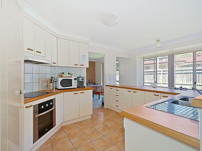 12 Lomandra Place, Capalaba QLD 4157