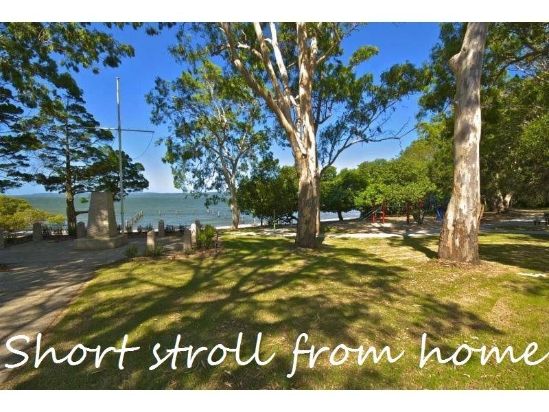 15 Kim Crescent, Macleay Island QLD 4184