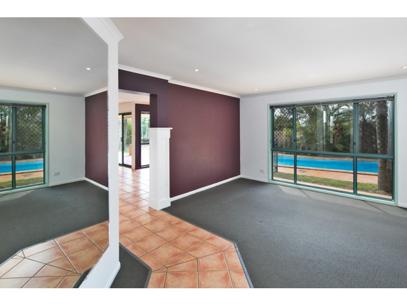 17 Burbank Road, Birkdale QLD 4159