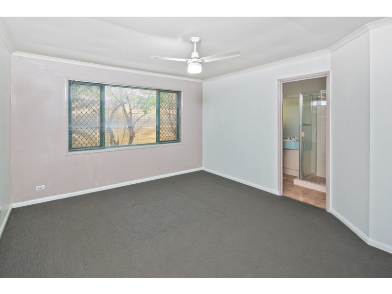 17 Burbank Road, Birkdale QLD 4159