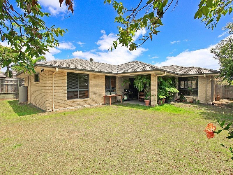 12 Saranah Place, Wellington Point QLD 4160