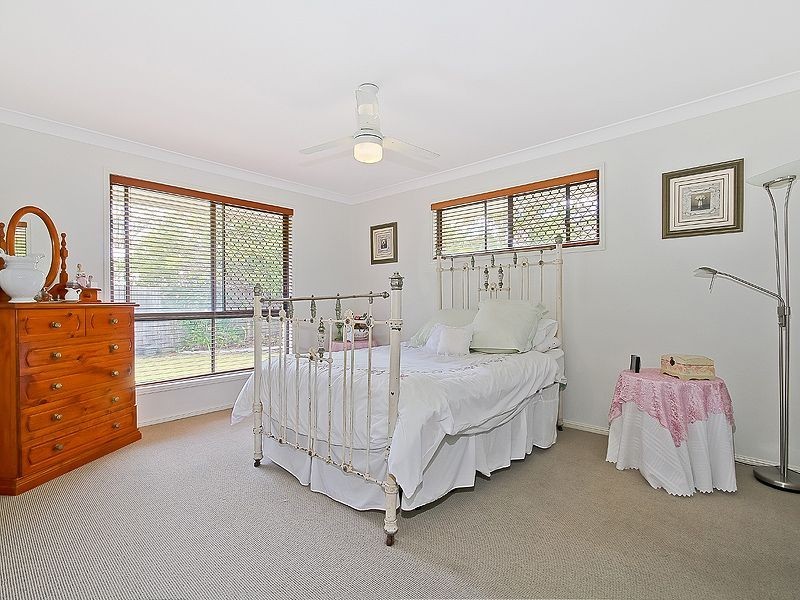 12 Saranah Place, Wellington Point QLD 4160