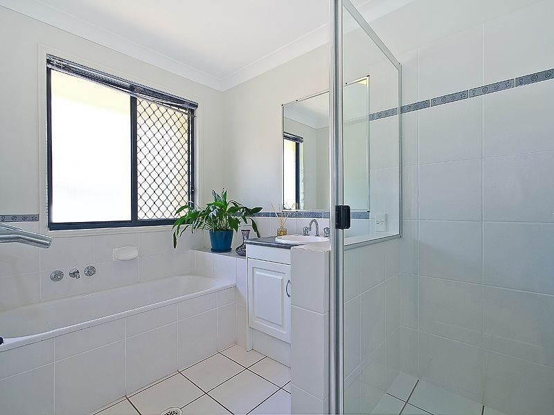 12 Saranah Place, Wellington Point QLD 4160