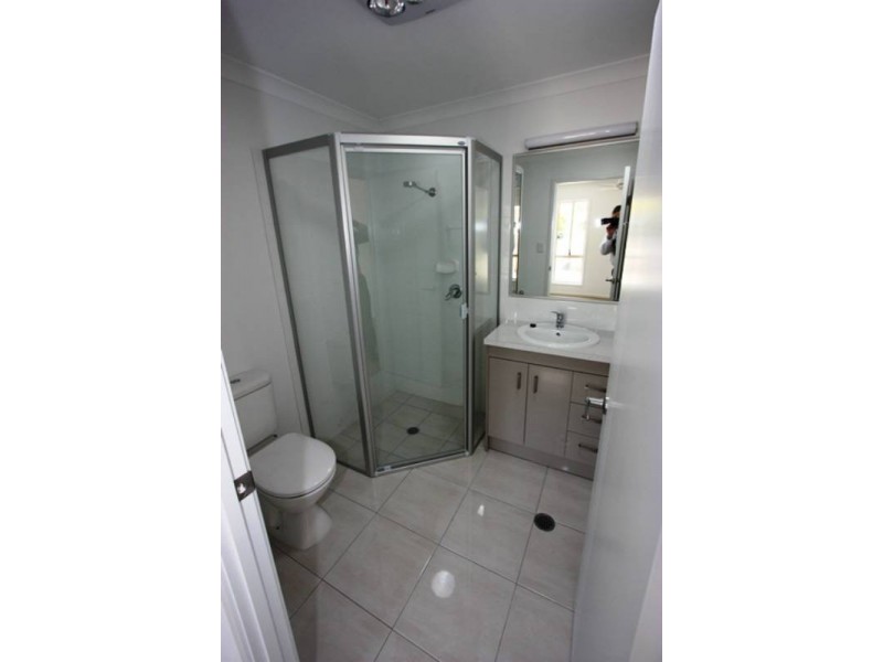 22a Nottinghill Street, Birkdale QLD 4159