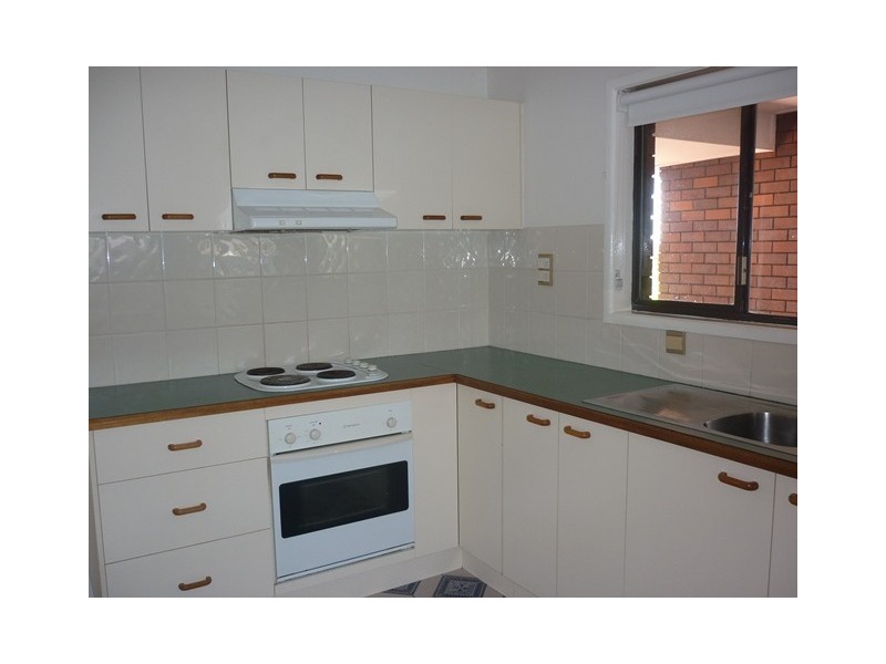 36 Raby Esplanade, Ormiston QLD 4160