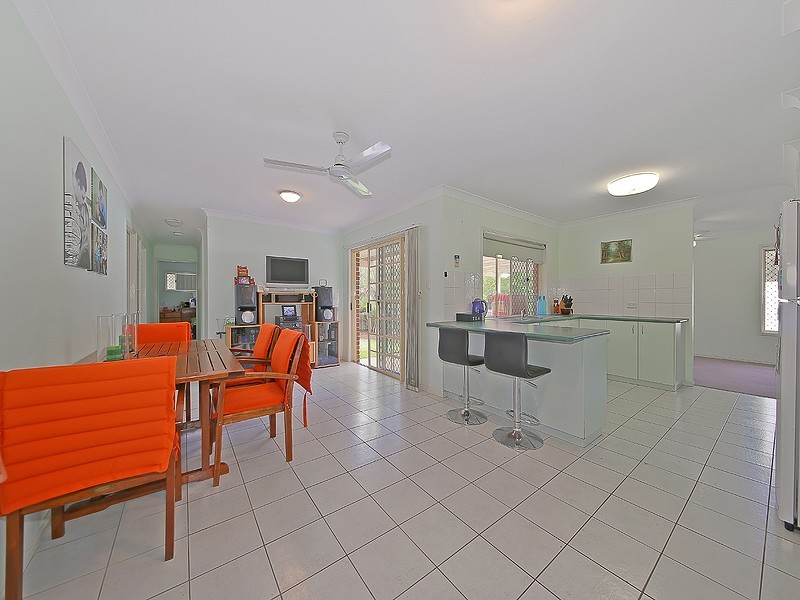 5 Chatsworth Circuit, Capalaba QLD 4157
