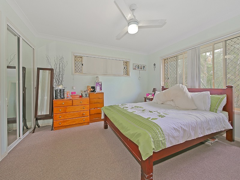 5 Chatsworth Circuit, Capalaba QLD 4157