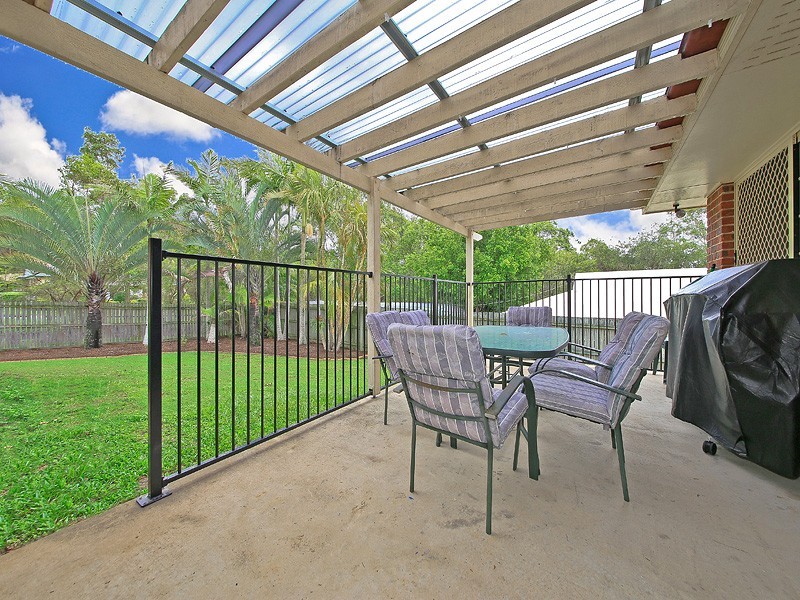 5 Chatsworth Circuit, Capalaba QLD 4157