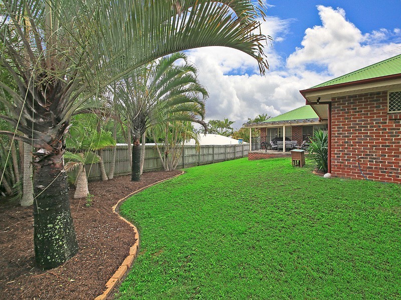 5 Chatsworth Circuit, Capalaba QLD 4157