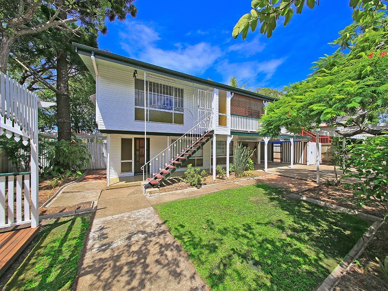 59 Cavell Street, Birkdale QLD 4159