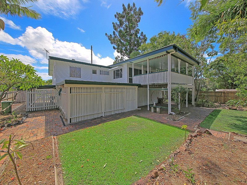 59 Cavell Street, Birkdale QLD 4159