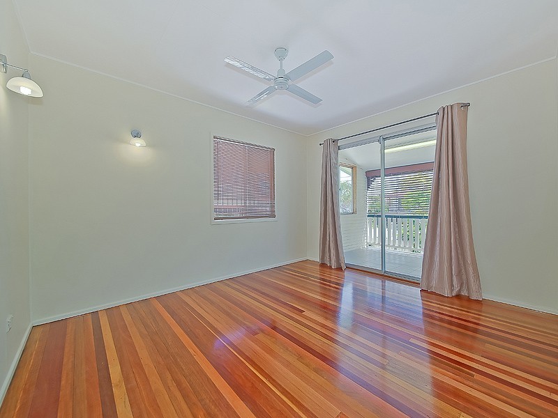 59 Cavell Street, Birkdale QLD 4159