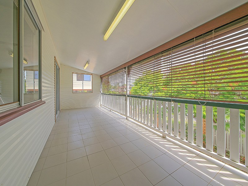 59 Cavell Street, Birkdale QLD 4159