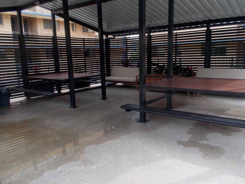 2/11-15 Wharf Street, Cleveland QLD 4163