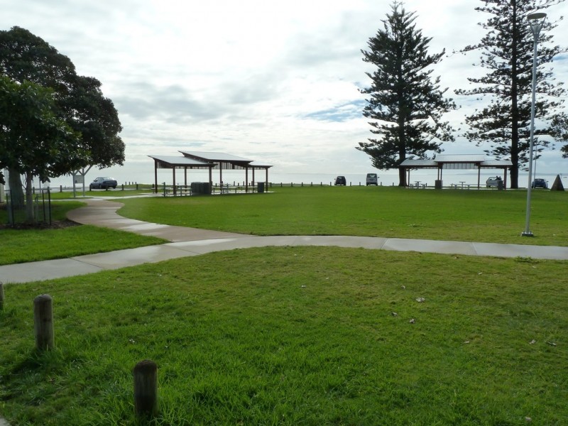 2/11-15 Wharf Street, Cleveland QLD 4163