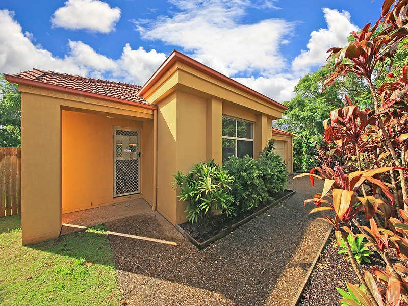 5 Mast Court, Redland Bay QLD 4165