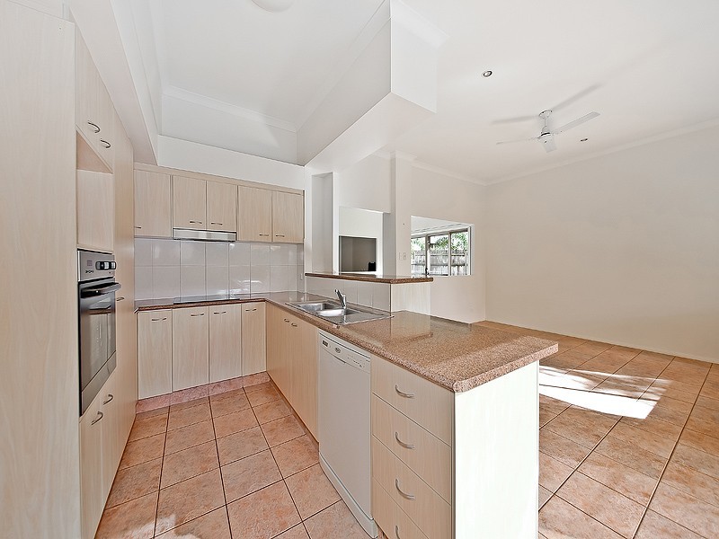 5 Mast Court, Redland Bay QLD 4165