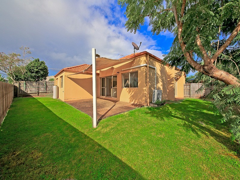 5 Mast Court, Redland Bay QLD 4165