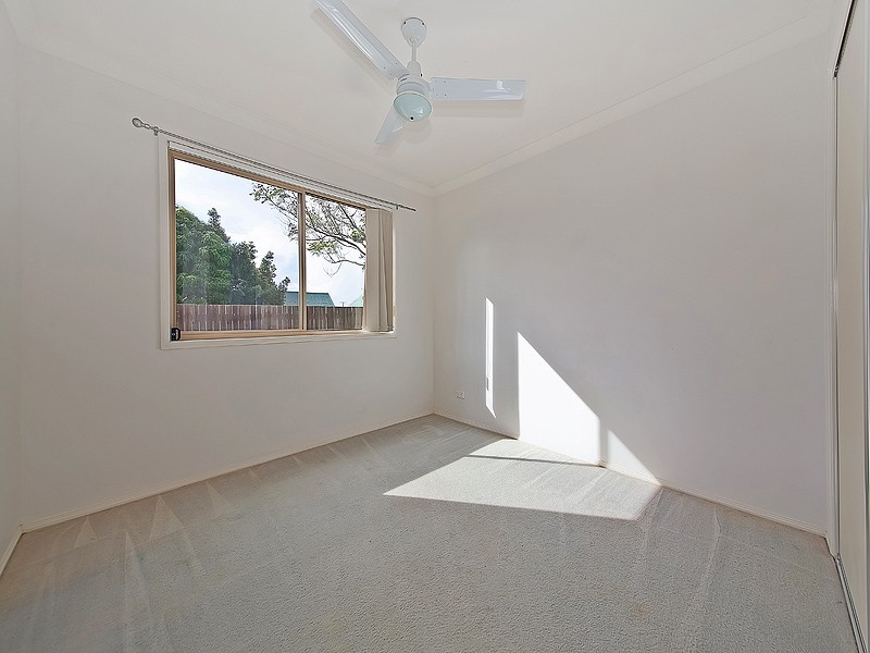 5 Mast Court, Redland Bay QLD 4165