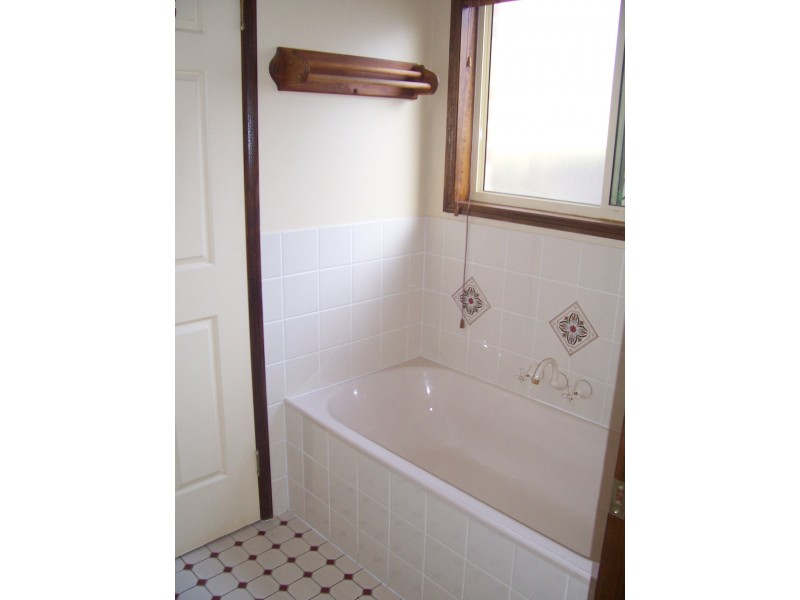 284 Main Road, Wellington Point QLD 4160