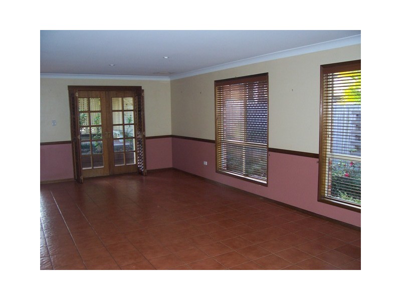284 Main Road, Wellington Point QLD 4160