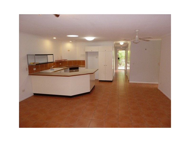 15/10 Barron Road, Birkdale QLD 4159