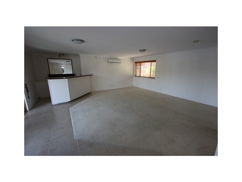 11 captains court, Raby Bay QLD 4163