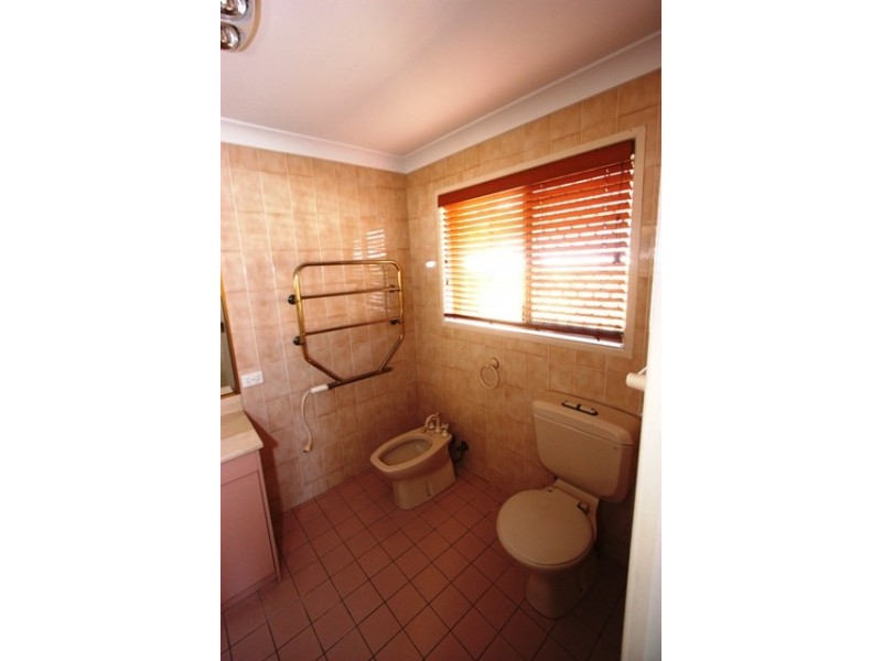 11 captains court, Raby Bay QLD 4163