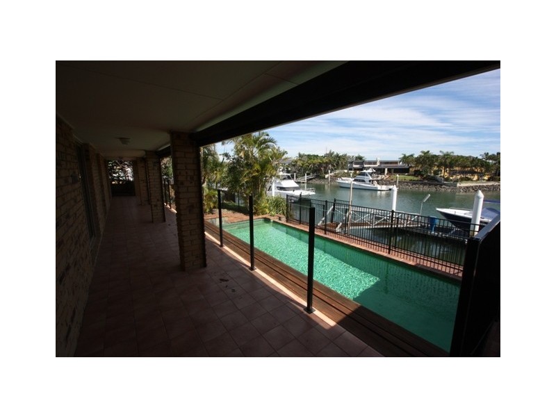 11 captains court, Raby Bay QLD 4163