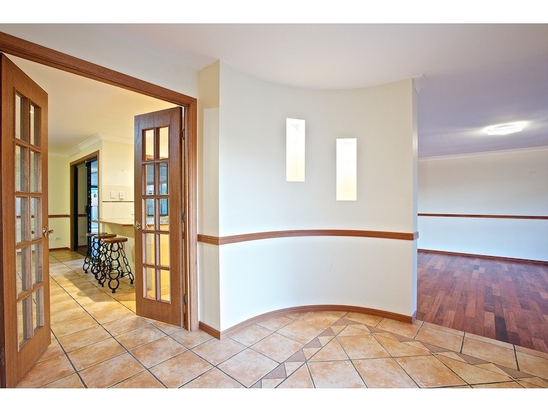 6 Lido Court, Wellington Point QLD 4160