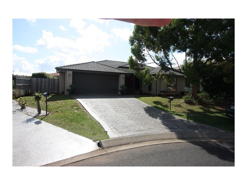 11 St Clair Court, Redland Bay QLD 4165