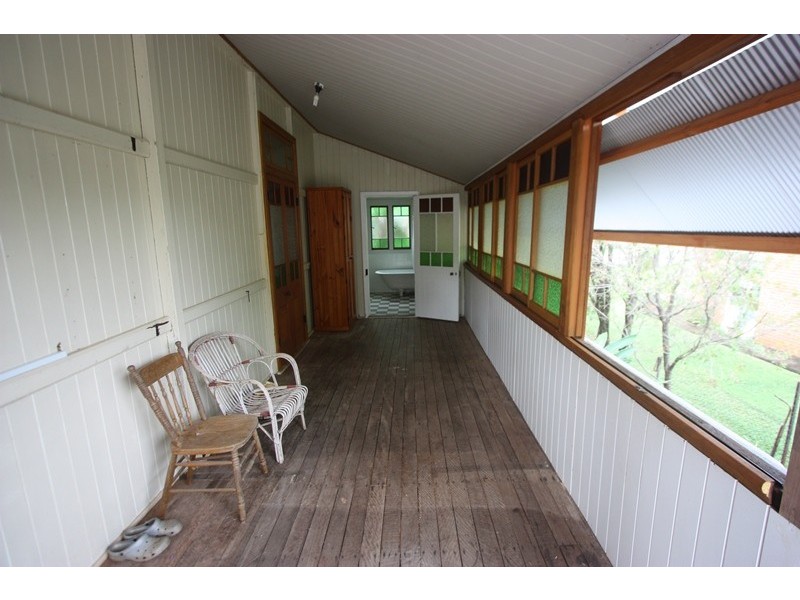 107 Passage Street, Cleveland QLD 4163