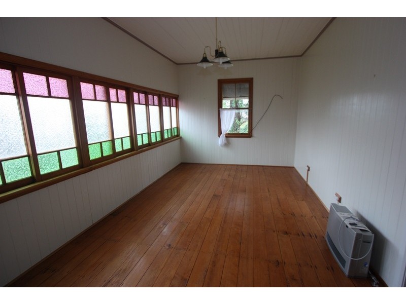 107 Passage Street, Cleveland QLD 4163