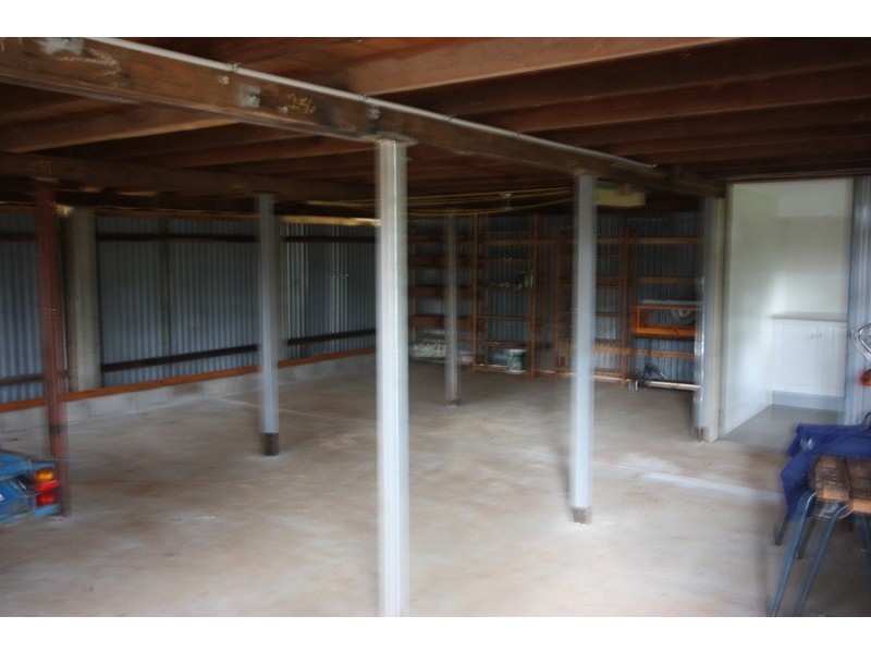 107 Passage Street, Cleveland QLD 4163