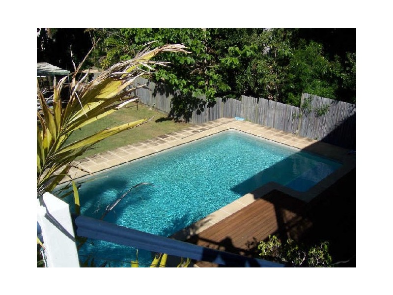 109 Mooroondu Road, Thorneside QLD 4158