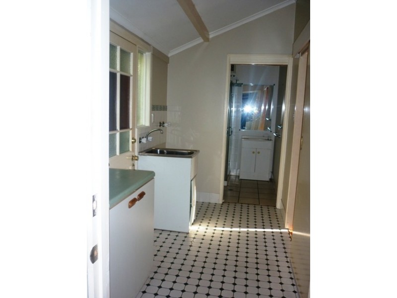 109 Mooroondu Road, Thorneside QLD 4158