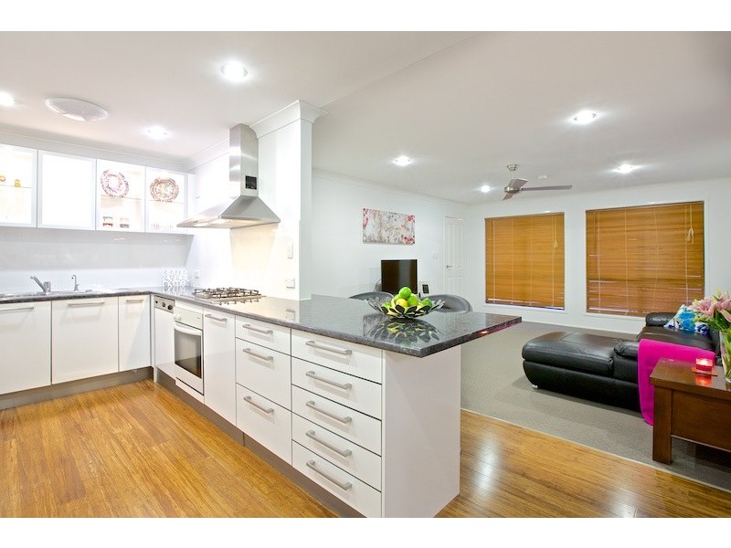 57 Cavell Street, Birkdale QLD 4159