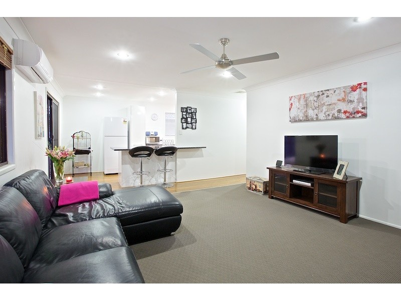 57 Cavell Street, Birkdale QLD 4159