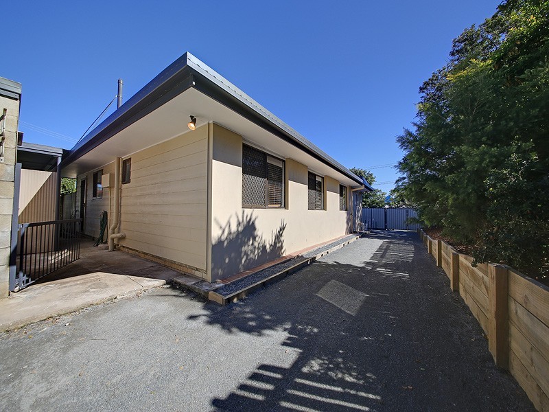2 Weldon Street, Birkdale QLD 4159