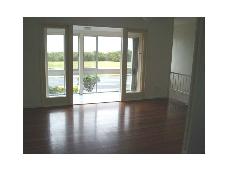 328 Queens Esplanade, Thorneside QLD 4158