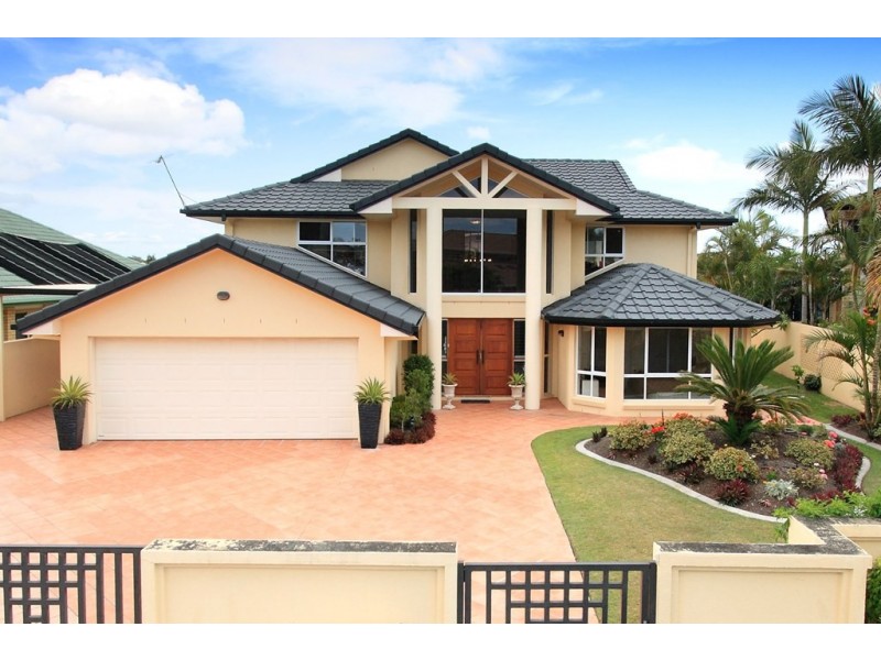 18 Mainroyal Court, Raby Bay QLD 4163