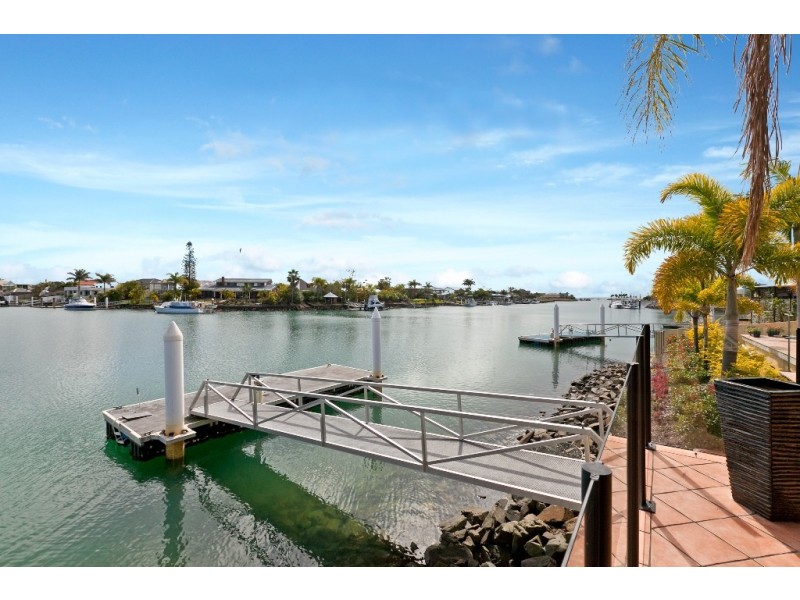 18 Mainroyal Court, Raby Bay QLD 4163
