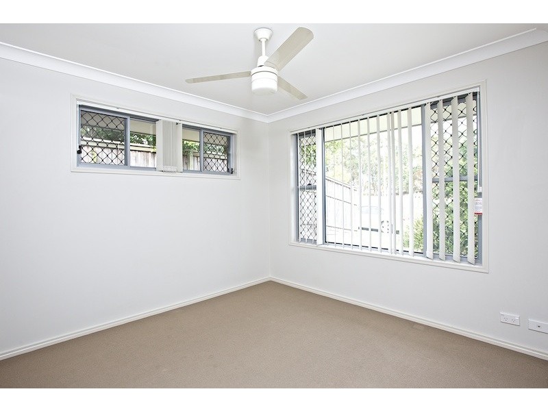 11 Brookvale Drive, Victoria Point QLD 4165