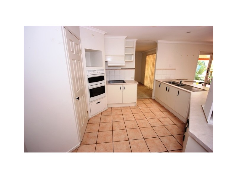11 Gunsynd Court, Wellington Point QLD 4160